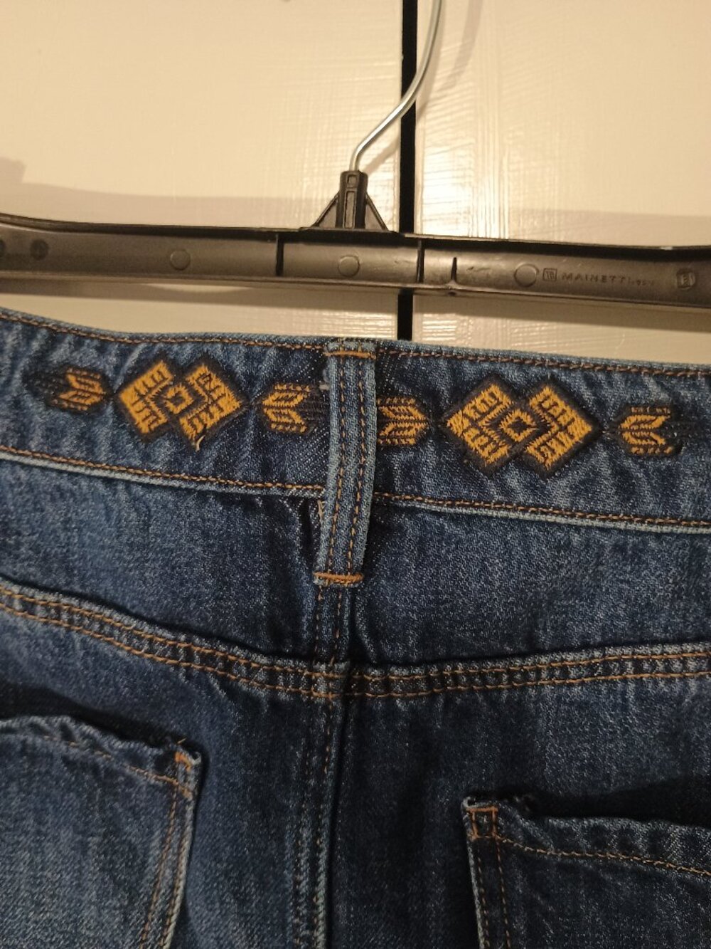 Liverpool Denim Distressed Mini Skirt Size 8/29 Blue Wash Raw Hem Embroidered - Picture 7 of 10